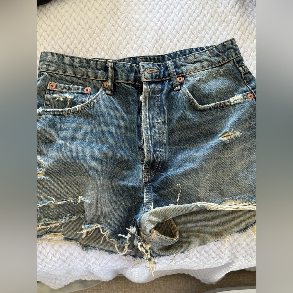 Zara denim shorts, size us 8